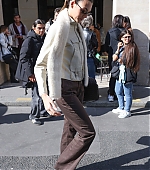Filename=043.jpg
Filesize=2165KiB
Dimensions=1666x2500
Date added=Oct 09, 2025 043.jpg